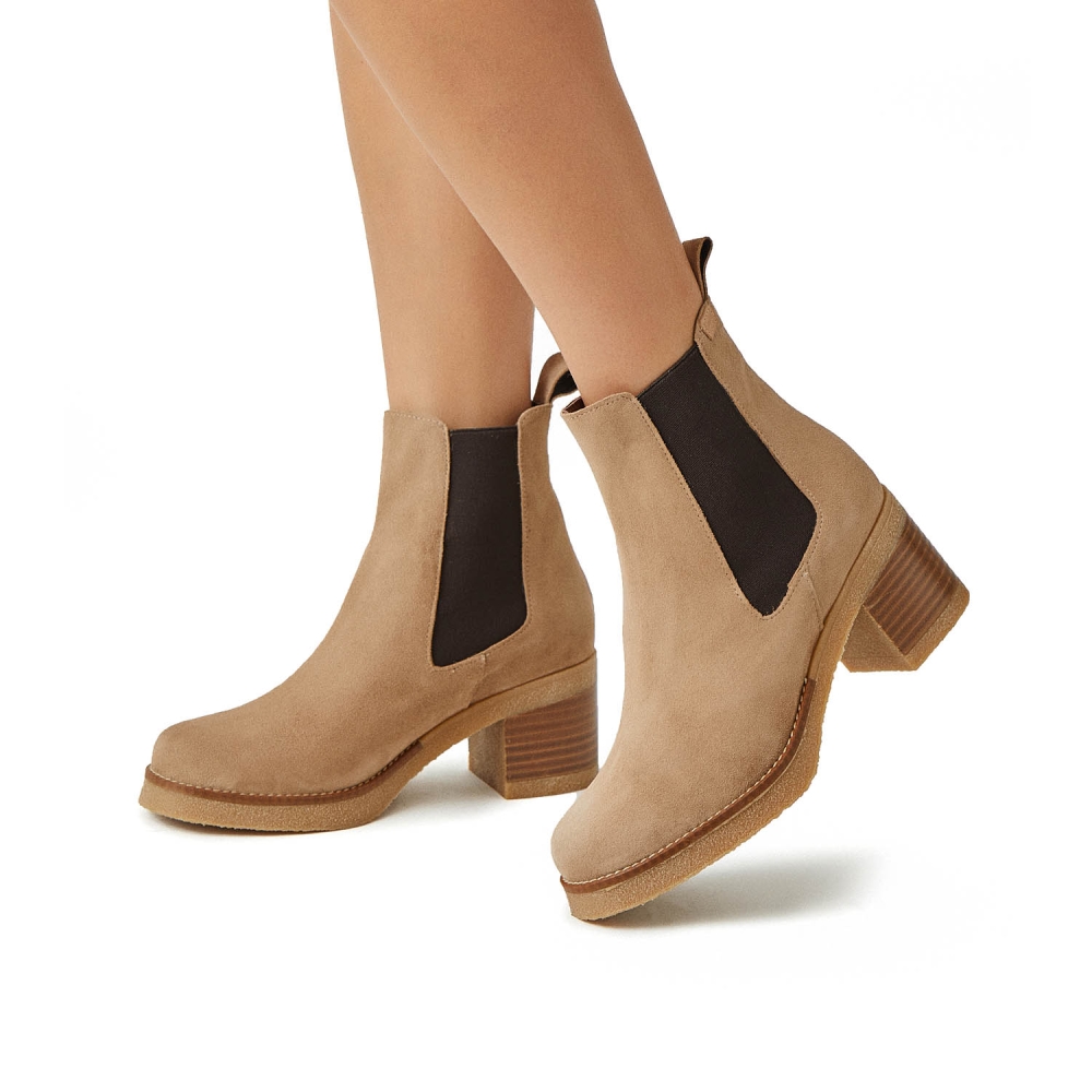 2657 Beige Bootie