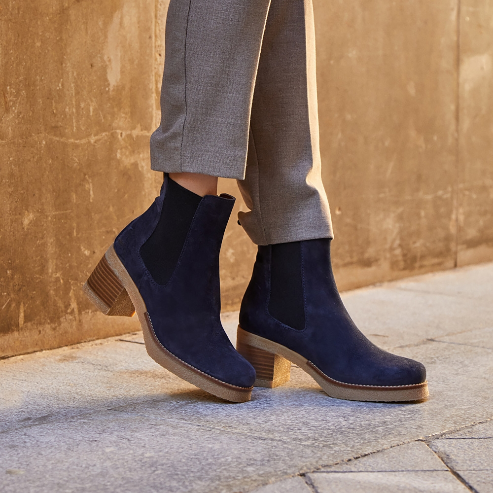 2657 Blue Bootie