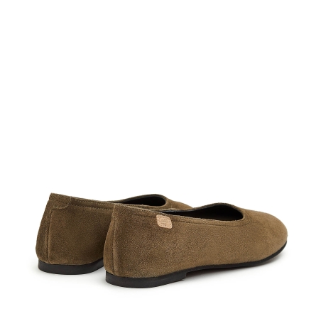 2726 Ballarina Verda