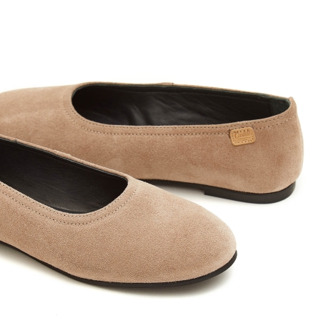 2726 Beige Ballerina