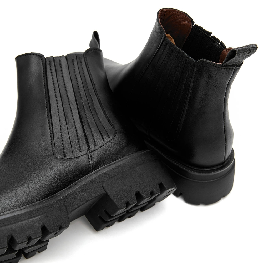 2652 Black Mountain Bootie