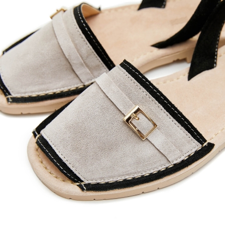 2535 Iker Buckle Color