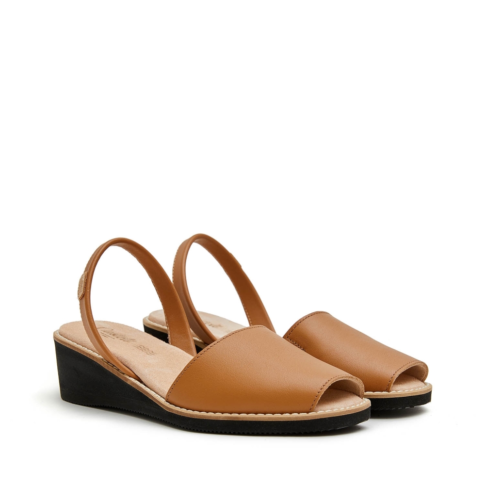 1390 Kia Luis Leather