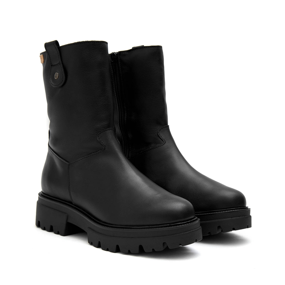 2518 Black Mountain Boot