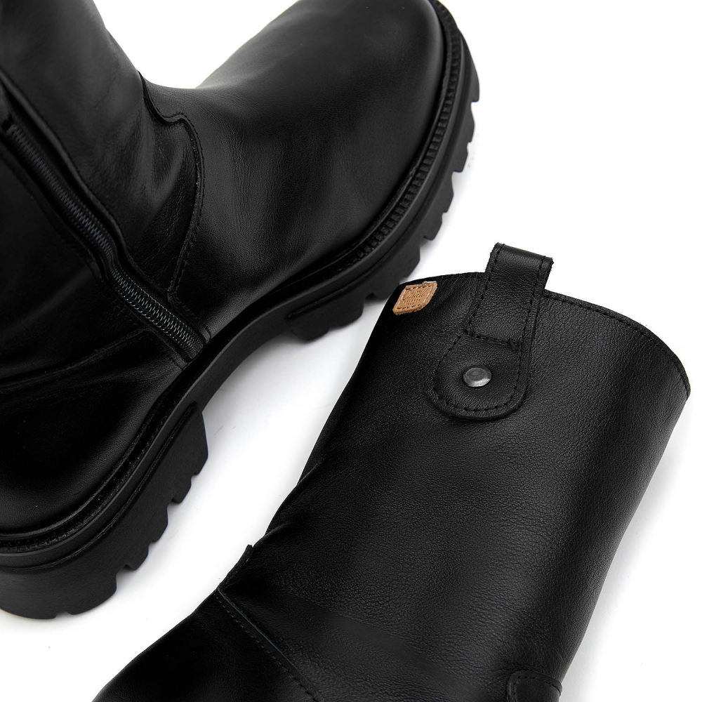 2518 Bota Montaña  Negro