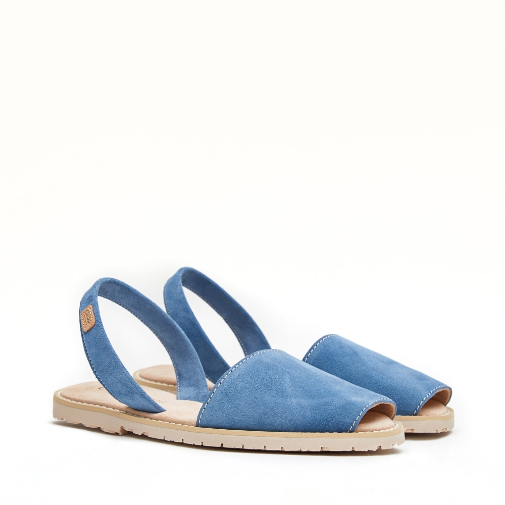 1056 2 Madona Baby Marfil