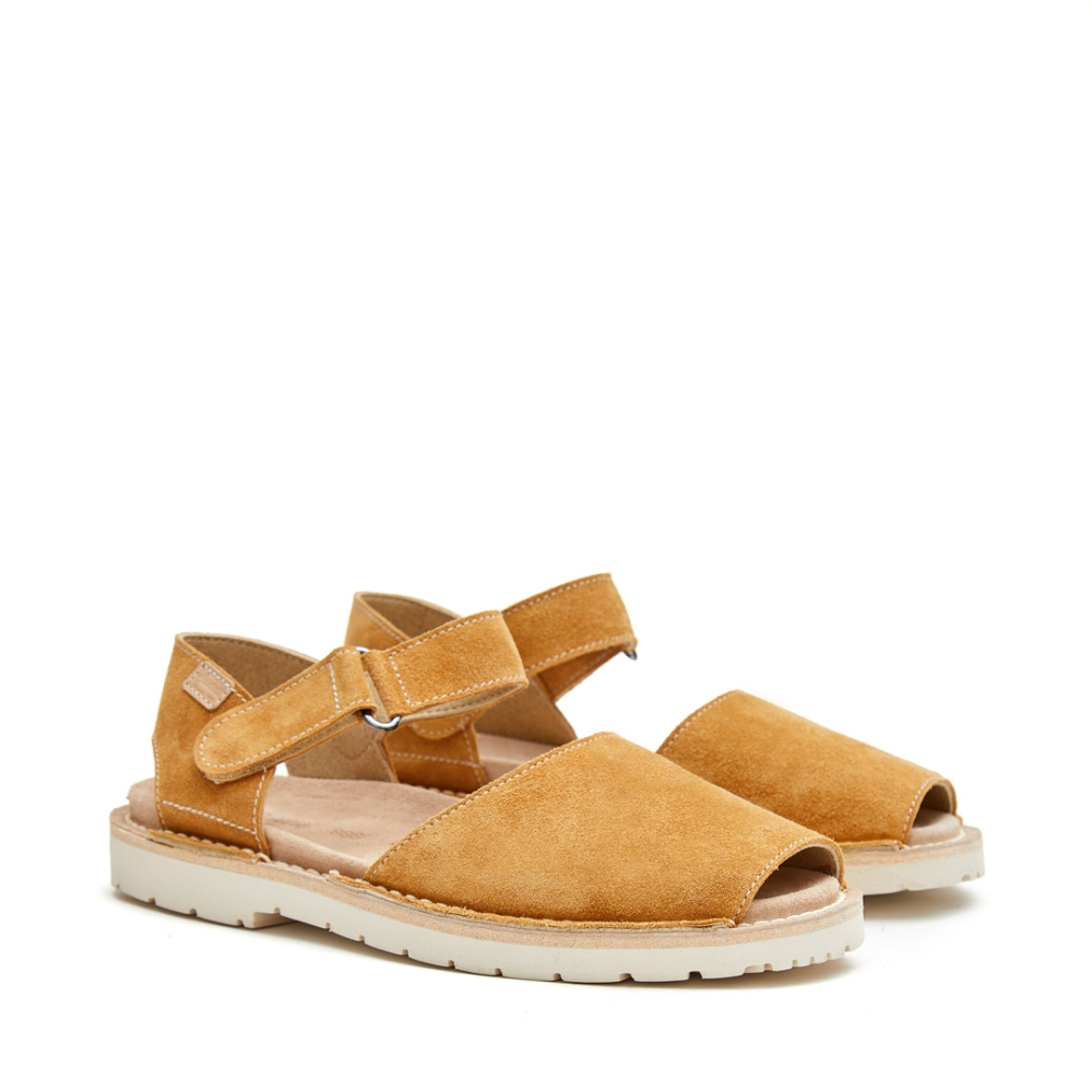 1062 Rolls Baby Marfil