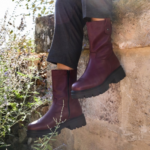 2518 Bota Montaña  Granate